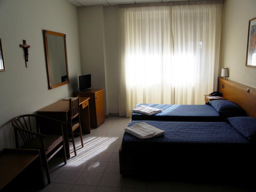 Maria Hotel 4*